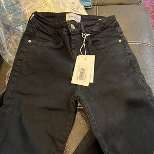 Frame le one skinny jeans Black Size 1 fits waists 23 through 28